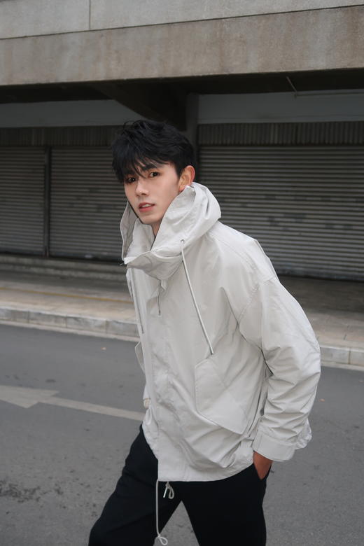 S413572886简洁休闲夹克 商品图3