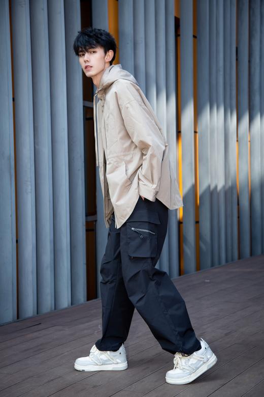 S415875139带帽休闲风衣 商品图6