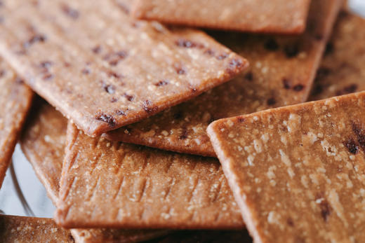 【尝念时光•岩烧黑巧咖啡脆片】为咖啡控而生米惦☕️ 浓醇咖啡香，一苦二甜三回味，三重口感真的配 商品图4