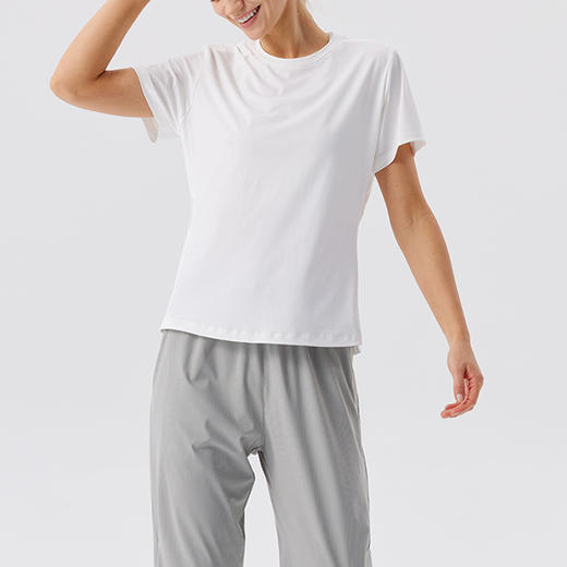 跃牌【跃LEAP-ACTIVE】 夏季裸感轻薄透气孔防晒速干运动上衣R51217 商品图3