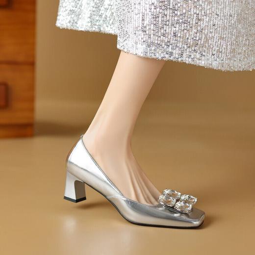 【预售5天】水钻高跟鞋女新款春季方头银色浅口工作单鞋HCYYHD&5188 商品图3