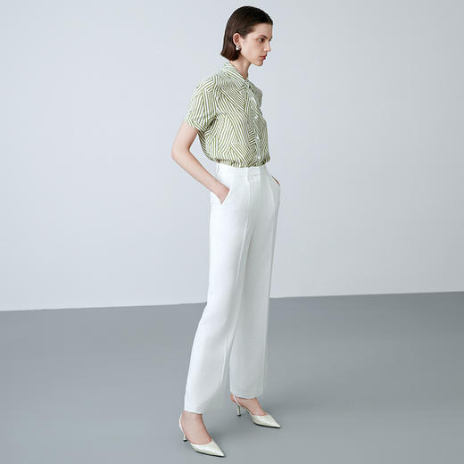 EITIE爱特爱夏季新款洋气职业干练显瘦印花衬衫上衣7809503 商品图3