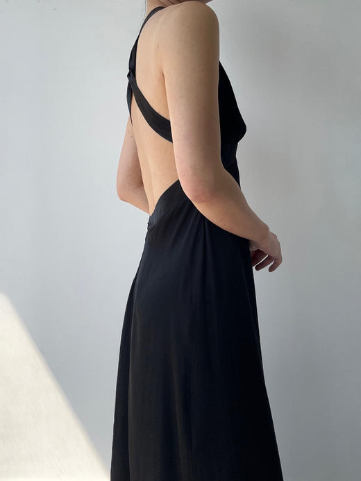 CG｜Caroline Dress 深V弹力真丝露背连衣裙［ 黑 ] 商品图1