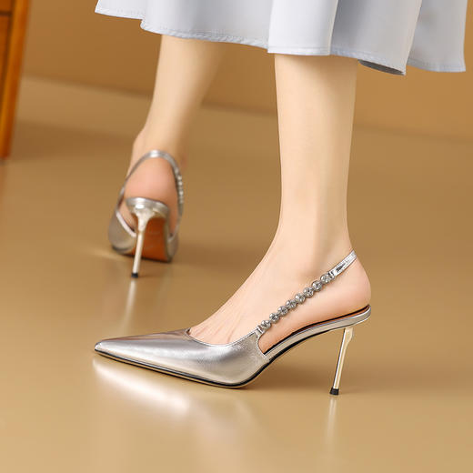 【预售7天】春季新款水钻性感浅口细跟一字带包头银色凉鞋尖头高跟鞋女CX&8111-1 商品图0