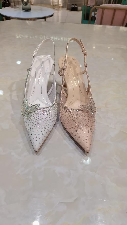 【云粉节】 【9折】BF楼诺贝达25年时尚凉鞋RM257501吊牌价2580 商品图1