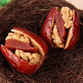 2斤到手39.9枣夹核桃夹山楂新疆和田骏枣核桃仁山楂糕一口三重口感糯中带基地直邮酥表干净表干净