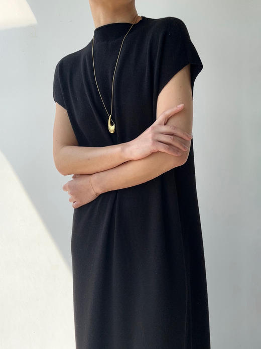 FE｜无袖金句小黑裙 真丝羊毛 正反两穿 [ 黑 / 白 ] 商品图13