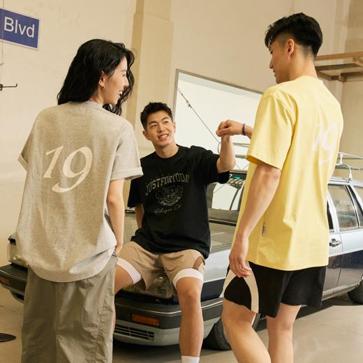 LUSHISI只为今天2.0主题速干吸湿训练篮球美式短袖复古潮情侣t恤 商品图2