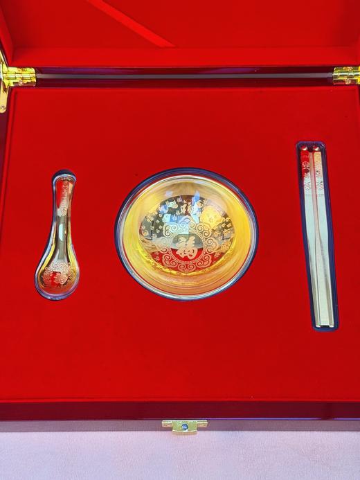 【现货】足金999宝宝满月三件套抓阄纪念金碗筷宝宝周岁礼【金重约10g】【一物一证书】 商品图1