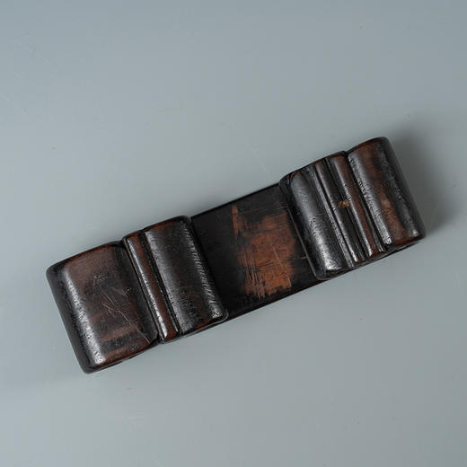 清 黄花梨整挖螭龙纹墨床 商品图2