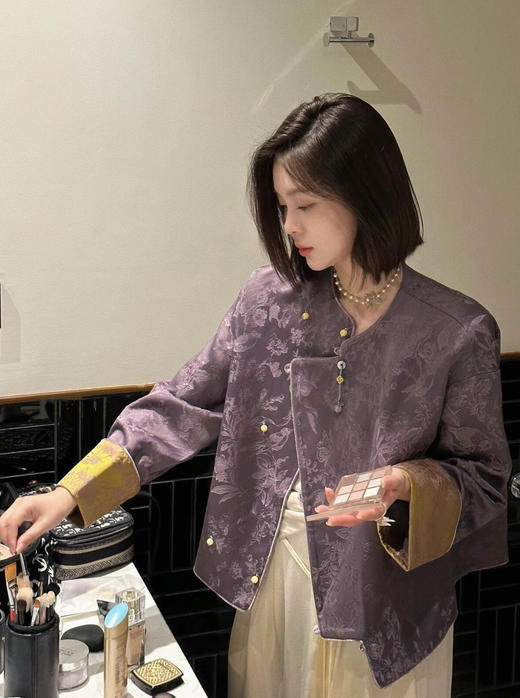 新增！可穿到160斤❗AU品牌直发【新中式天丝亚麻、桑蚕丝系列▪国风外套/马甲】超多款可选！都超级美！✅上身透气舒适，宛如工艺品，华丽精致！ 商品图14