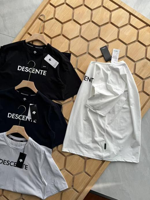 点此购买 迪桑特夏季男款纯棉短袖T恤 LL 312584 商品图8