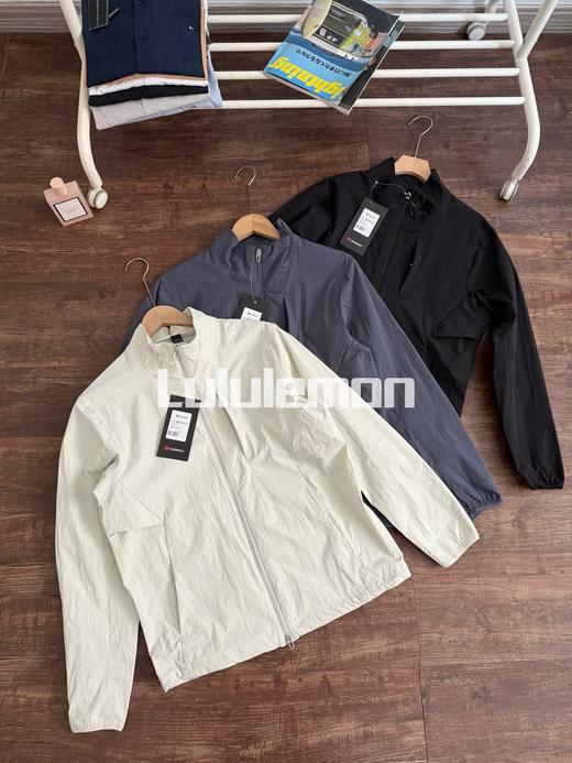 春款露露Sojourn系列轻量化防风防水立领通勤款夹克 商品图3