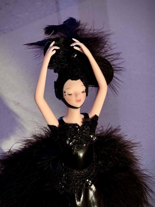 郭玲《黑天鹅》然女孩 商品图9