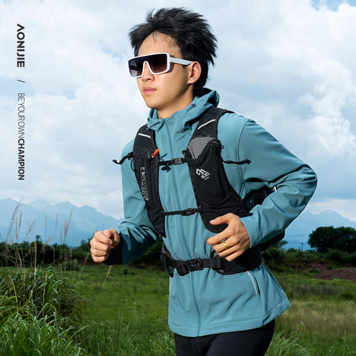 奥尼捷软壳夹克轻盈透气舒适户外运动加绒保暖修身男款连帽防风防泼水/FM5208 商品图4