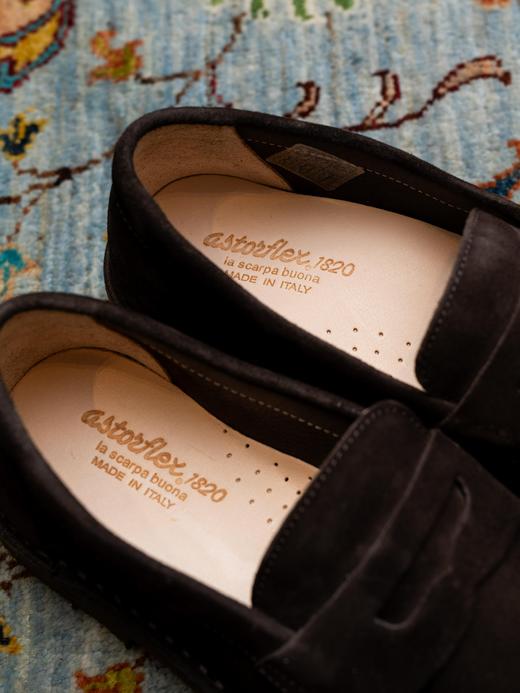 Astorflex 棕色麂皮乐福 商品图9