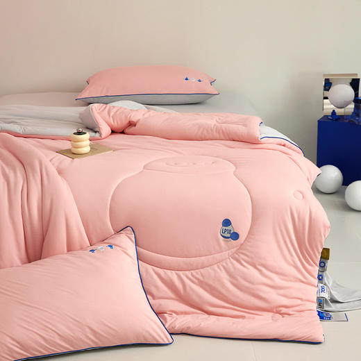 【多样屋专柜】小蓝君柔肤春秋被-宝石蓝/200*230cm 商品图3