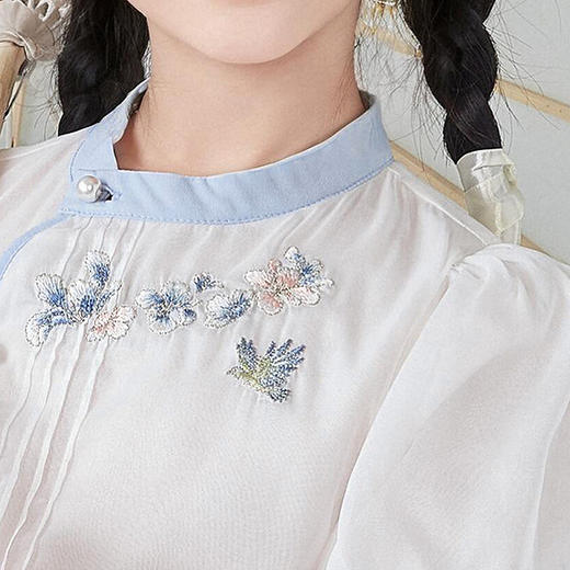 笛莎Deesha 童装女童套装2025夏新款女童新中式国风长马面套装 商品图3