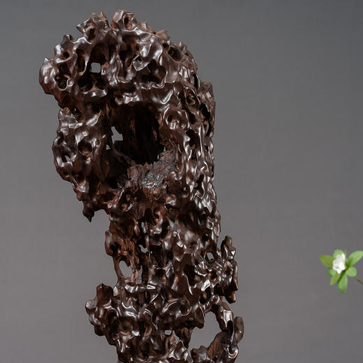 二十世纪 紫檀木雕仿太湖石山子香薰摆件 商品图2