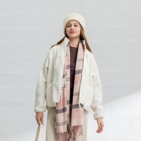 佐丹奴女款泰迪绒时尚休闲纯色外套05374803 商品图0