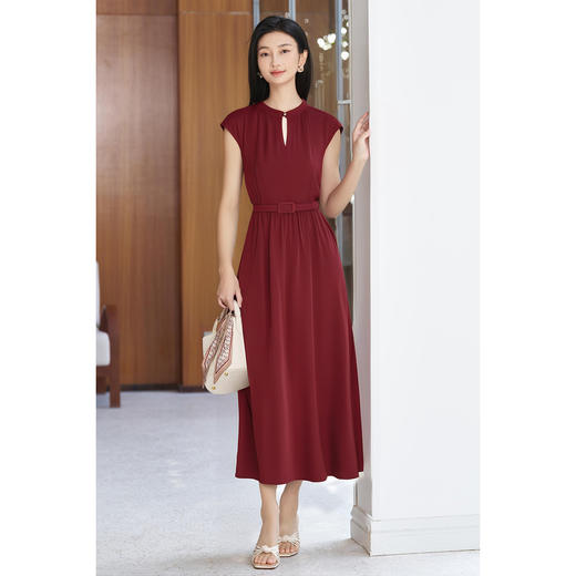 米思阳2025夏季新款时尚高级感连衣裙气质优雅安可拉红显白裙子女1516 商品图2