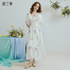 两三事 云纱香影 2025夏季新款公主风灯笼袖织带拼接印花连衣裙 商品缩略图0