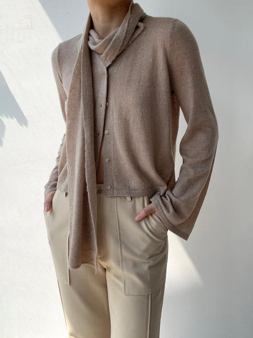 ZAANLI｜ZN10016-1 纱驼色 轻薄羊驼毛围巾宽袖针织上衣 商品图0