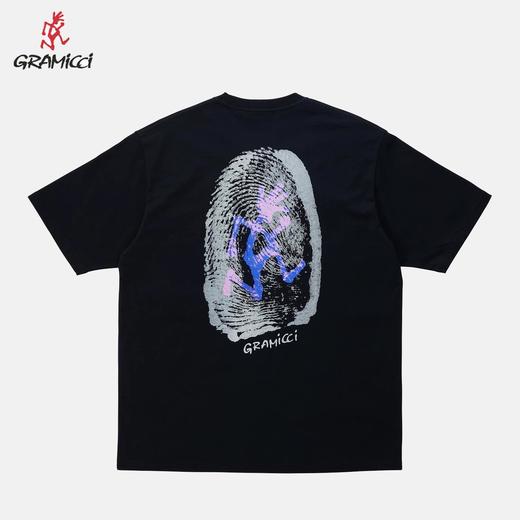 GRAMICCI小野人 情侣款运动休闲棉T恤拇指印花短袖宽松G5SU-T174 商品图2