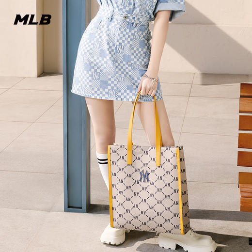 【品牌授权】扫码验证 韩国MLB 钻石老花托特包-黑色 灰色 米黄色 深米色  女新款老花满印休闲时尚运动背包 3AORM012N 商品图12