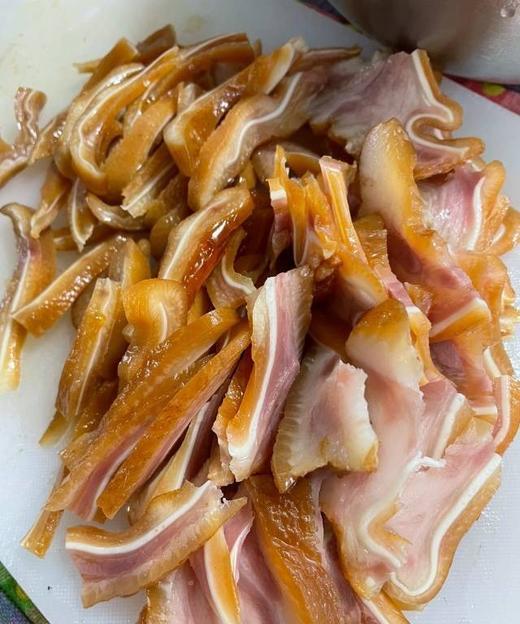 鲜切猪耳朵32元1整个约400-500g，明天到 商品图1