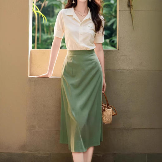 新款搭配一整套今年流行的漂亮名媛，高端盐系轻熟裙子两件套装LJX-125 商品图3