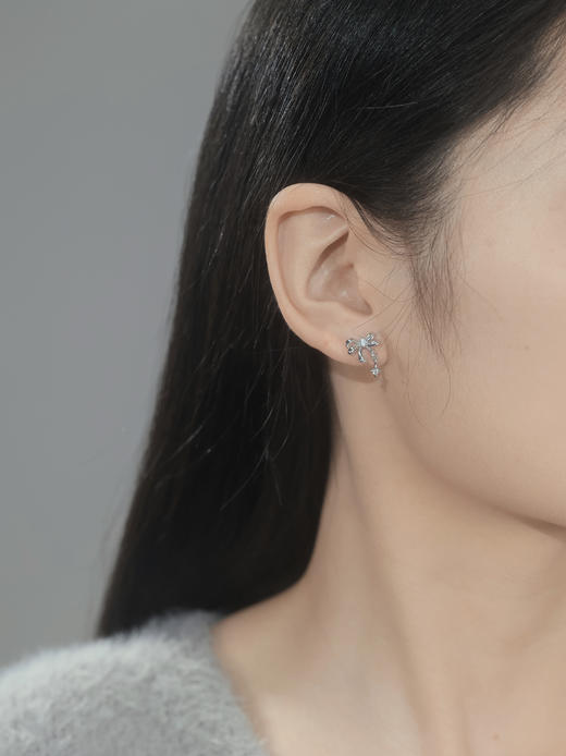 卡蒂罗/KADER 星愿蝴蝶结耳钉 在逃公主精致甜美闪耀小众轻奢设计感 养耳洞不撞款 浪漫优雅耳饰#好运 女友纪念日礼盒 商品图4
