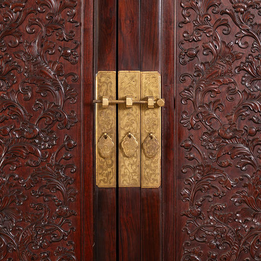 二十世纪 红木浮雕西番莲纹顶箱柜（一对） 商品图2