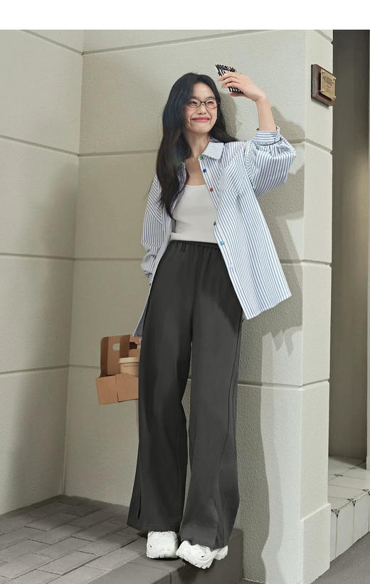 极度舒适！裤王😎口碑爆款裤型！一条拯救全腿型❗️今年的升级新款【URZA&TAFR窄版开叉阔腿直筒卫裤】裤腰松紧抽绳设计，不勒肚肚0束缚！✅裤脚开衩设计，时髦不单调！超级无敌长腿神裤！微阔藏肉版型！ 商品图1