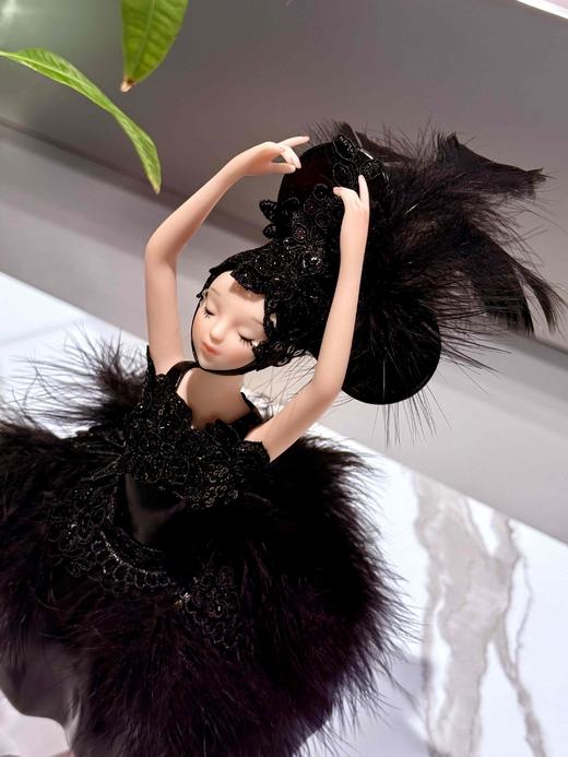 郭玲《黑天鹅》然女孩 商品图5