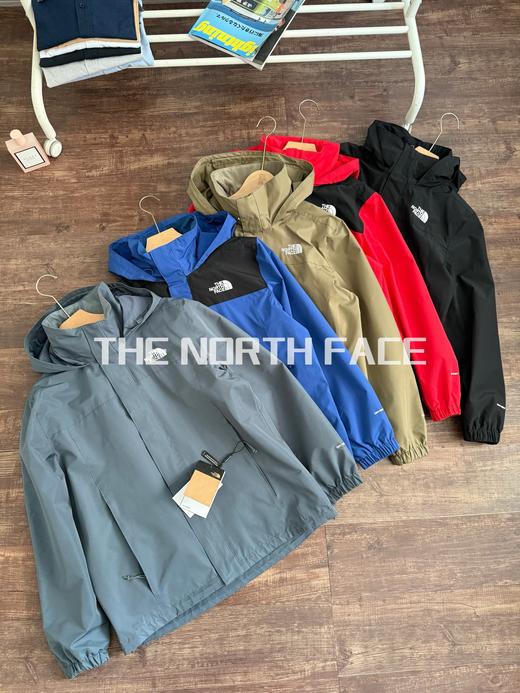 特价北面冲锋衣情侣户外防水夹克 商品图3