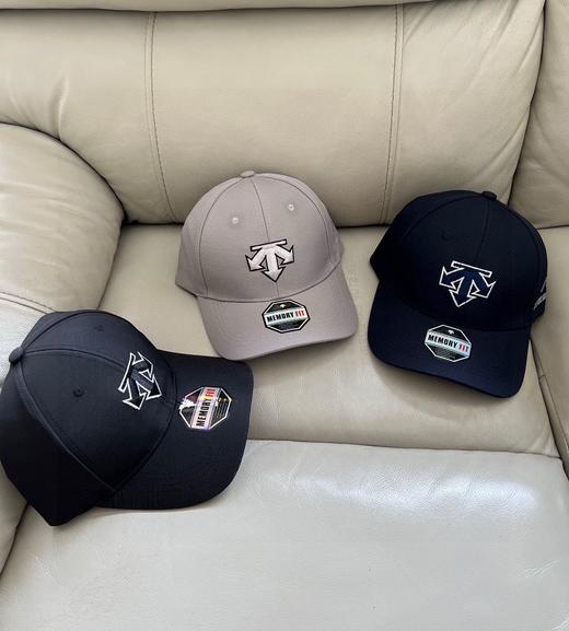 点此购买 迪桑特男女同款休闲生活旅游棒球帽 dx 312496 商品图1