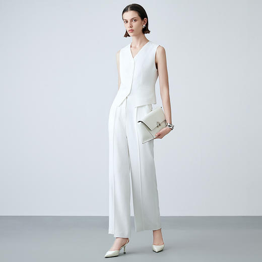 EITIE爱特爱夏季新款时尚修身时尚干练职业马甲外套7803504 商品图3