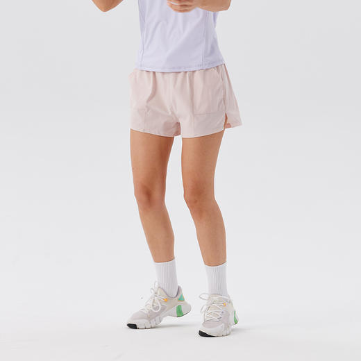 跃牌【跃LEAP-ACTIVE】 夏季户外运动健身瑜伽短裤跑步训练防走光速干宽松开叉三分裤MB-MA013 商品图3