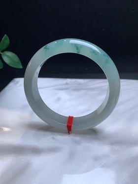 612494，55 冰飘花正圈 ，冰润干净，油油润润