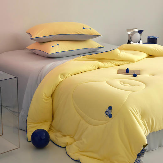 【多样屋专柜】小蓝君柔肤春秋被-宝石蓝/200*230cm 商品图2