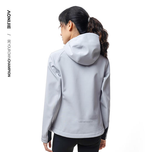 奥尼捷轻盈透气舒适运动加绒保暖修身女款连帽软壳夹克防风防泼水/FW6208 商品图1