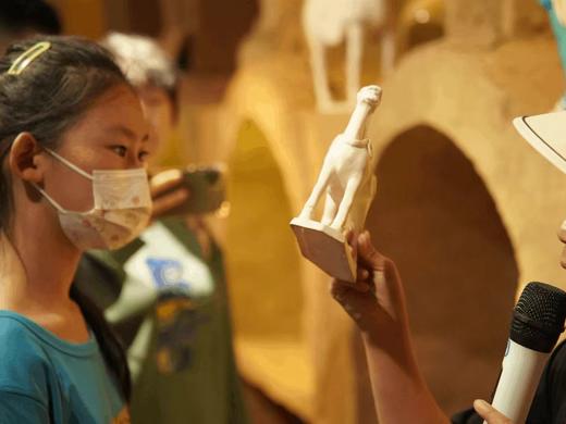 2026寒假【风起洛阳·梦回汴梁】4天3晚冬令营：龙门石窟佛像雕刻探秘；拜访登封少林寺‘；打卡三彩艺术博物馆学习制作工艺，畅游清明上河园；感知宋代文化魅力；探访洛阳博物馆 商品图9