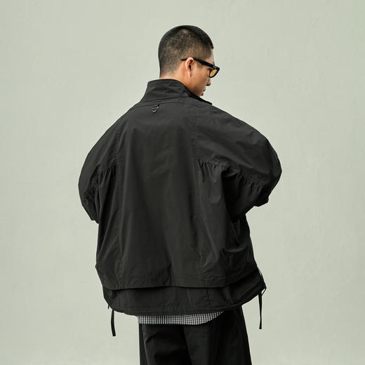 JUPSTUDIO高级感拉链立领夹克男春季新款宽松休闲运动风青年外套 商品图3