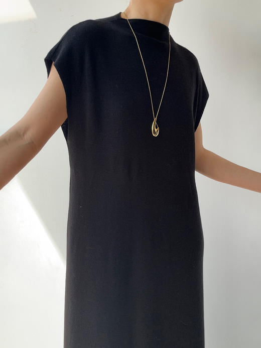 FE｜无袖金句小黑裙 真丝羊毛 正反两穿 [ 黑 / 白 ] 商品图12