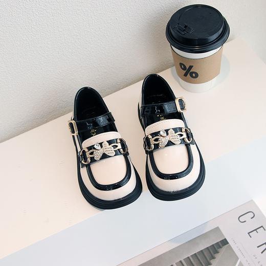 【精致蝴蝶结设计，靓丽搭扣，公主范十足~】女童皮鞋2025春秋新款 皮面蝴蝶结搭扣女童表演小皮鞋 休闲公主鞋-QQ 商品图5