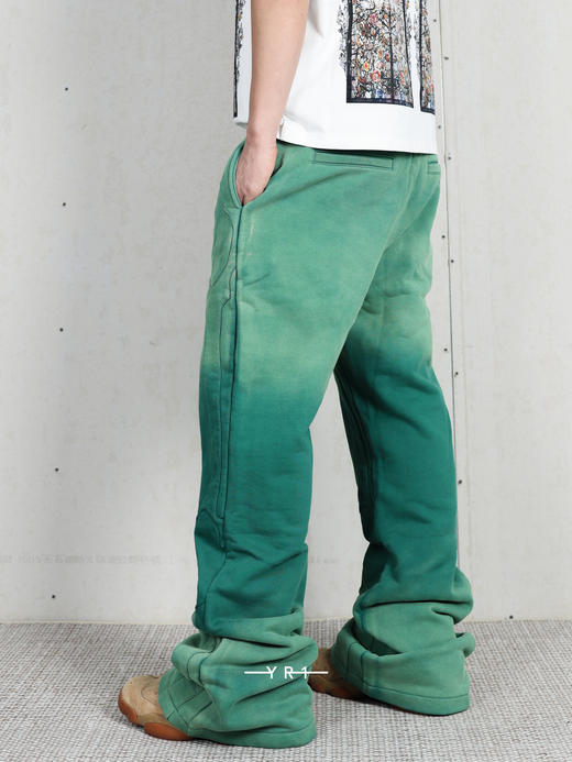 WHO DECIDES WAR | 礼堂渐变运动卫裤 商品图5