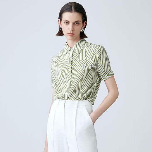 EITIE爱特爱夏季新款洋气职业干练显瘦印花衬衫上衣7809503 商品图2