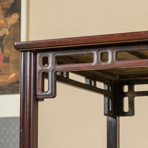 清 红木攒接牙板瓜棱腿方桌 商品图3