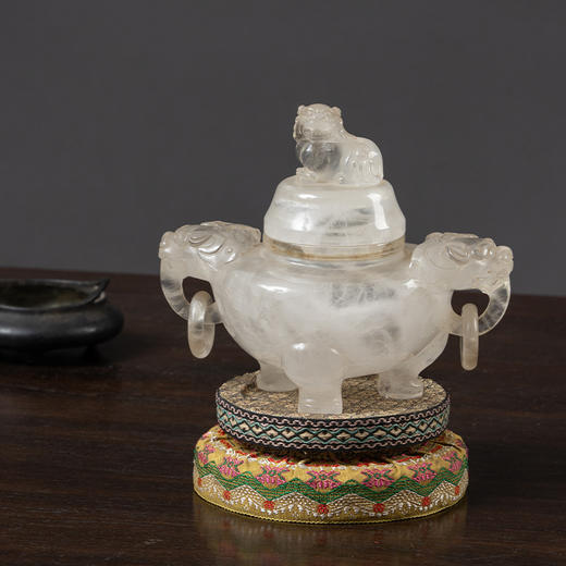 清 水晶活环兽耳三足香炉 商品图4